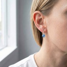 Argent boucles d'oreilles dormeuse rond rivoli 6mm light sapphire ag925